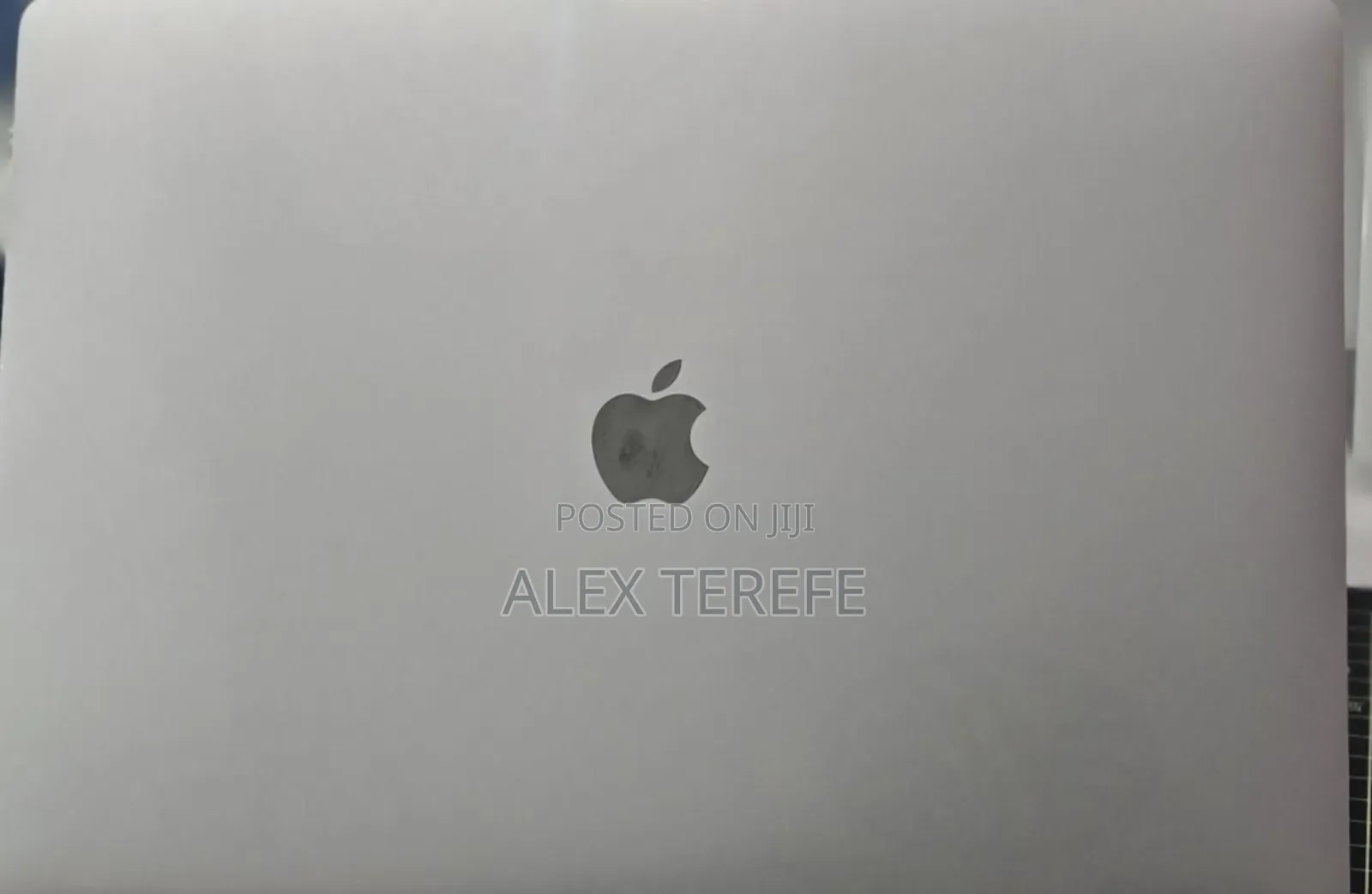New Laptop Apple MacBook Pro 2019 32GB Intel Core i9 SSD 1T