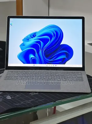 New Laptop Microsoft Surface Laptop 4 16GB Intel Core i5 SSD 512GB