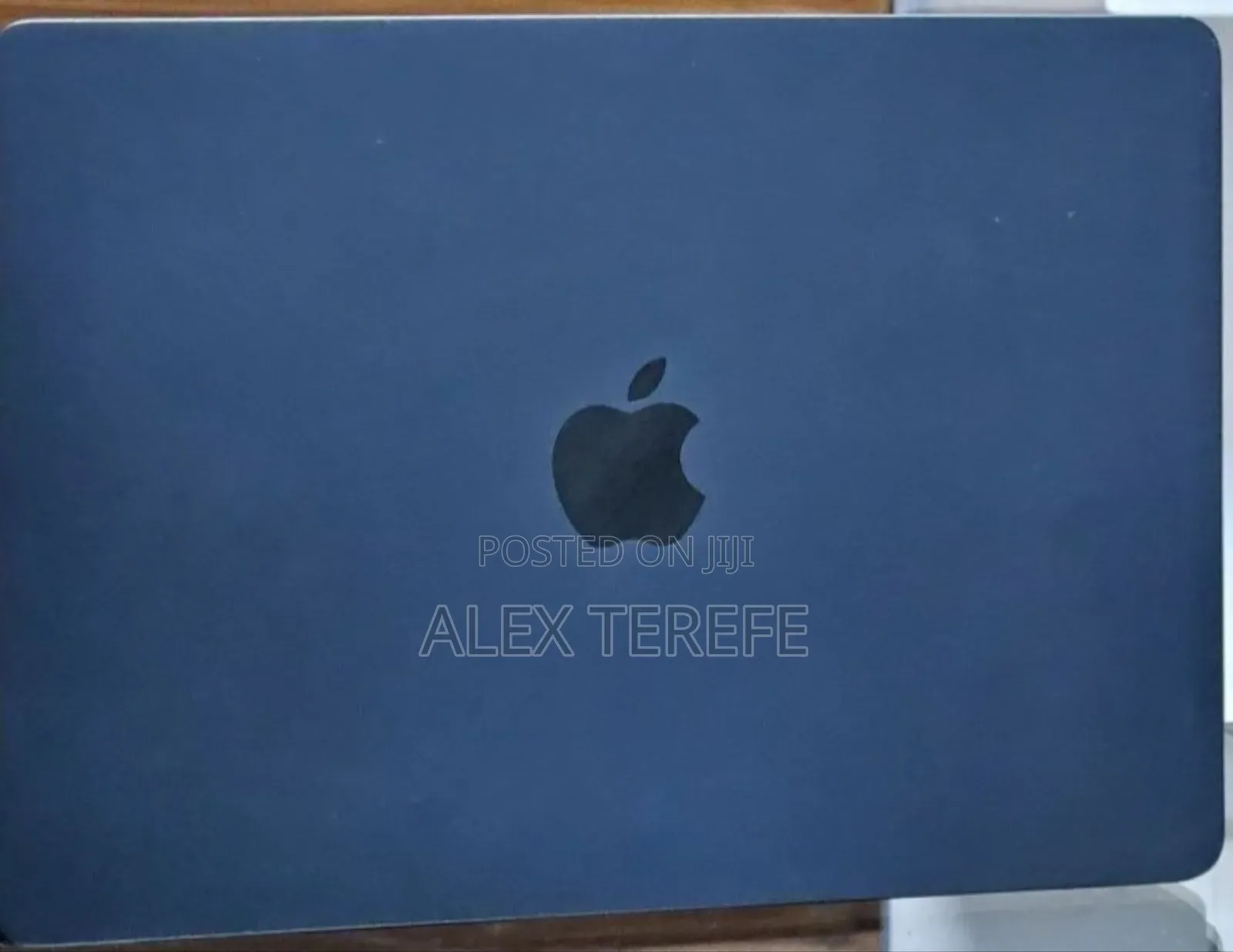 New Laptop Apple MacBook Air 2025 M4 16GB Apple M4 SSD 256GB
