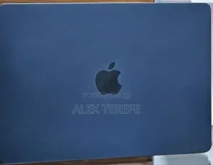 New Laptop Apple MacBook Air 2025 M4 16GB Apple M4 SSD 256GB