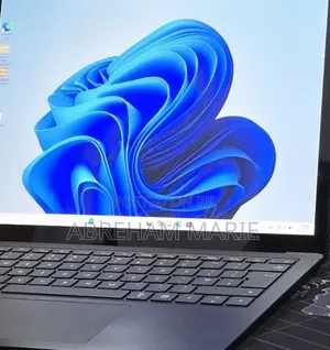 New Laptop Microsoft Surface Laptop 4 16GB Intel Core i7 SSD 512GB
