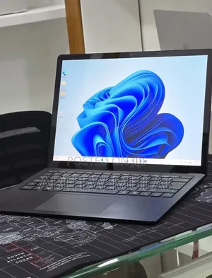 New Laptop Microsoft Surface Laptop 4 16GB Intel Core i7 SSD 512GB