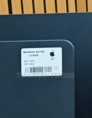 New Laptop Apple MacBook Air 2025 M4 16GB Apple M4 SSD 256GB