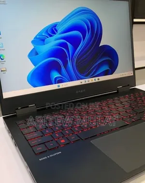 New Laptop HP Omen 15 16GB Intel Core i7 SSD 512GB