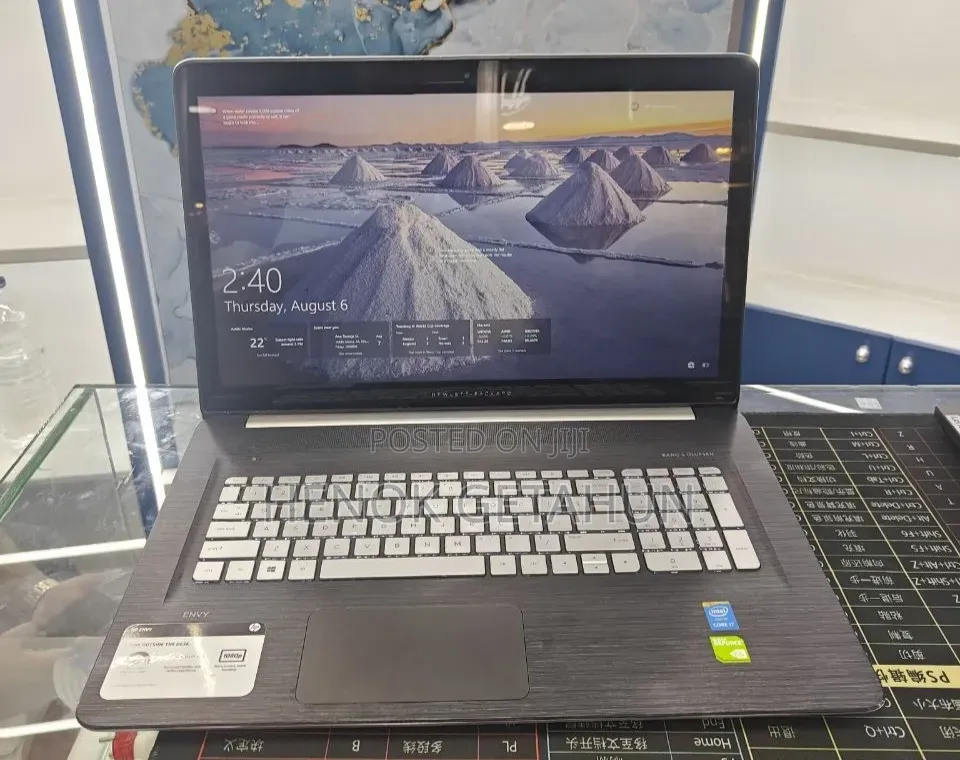 New Laptop HP Envy x360 16GB Intel Core i7 SSD 512GB