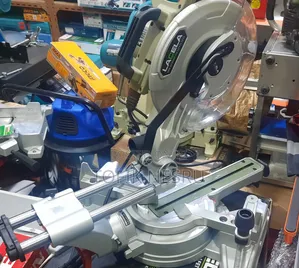 Alumunium Metr Saw Machine