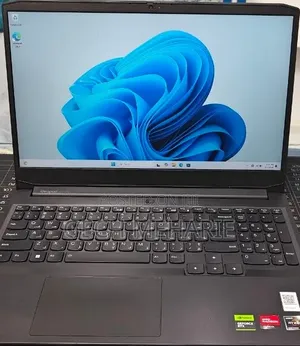 New Laptop Lenovo Ideapad 3 8GB AMD Ryzen 5 SSD 512GB
