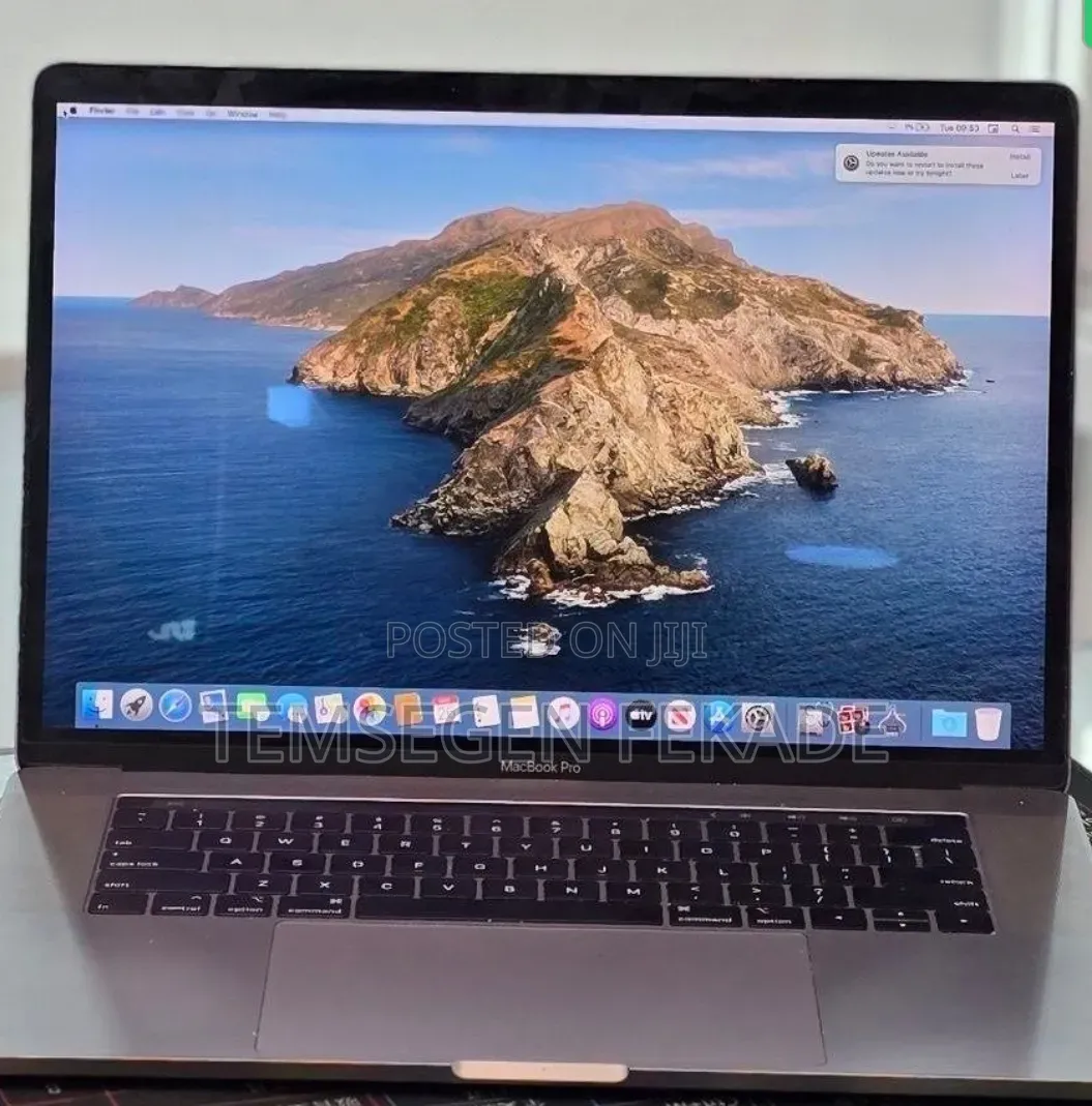 New Laptop Apple MacBook Pro 2018 32GB Intel Core i7 SSD 1T