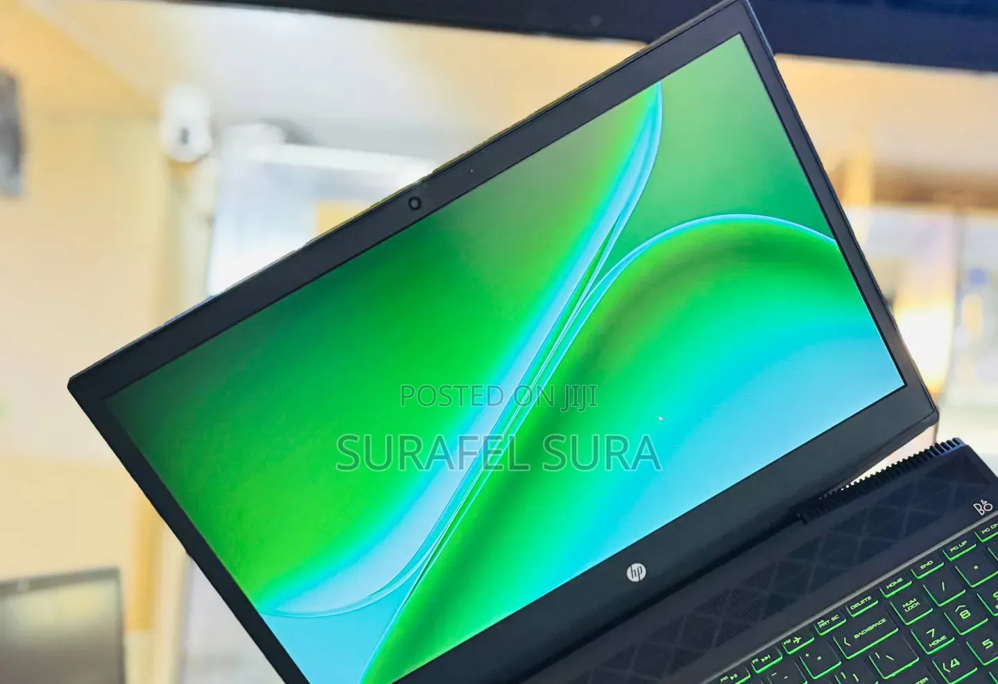 New Laptop HP Pavilion 15 8GB Intel Core i5 SSD 256GB