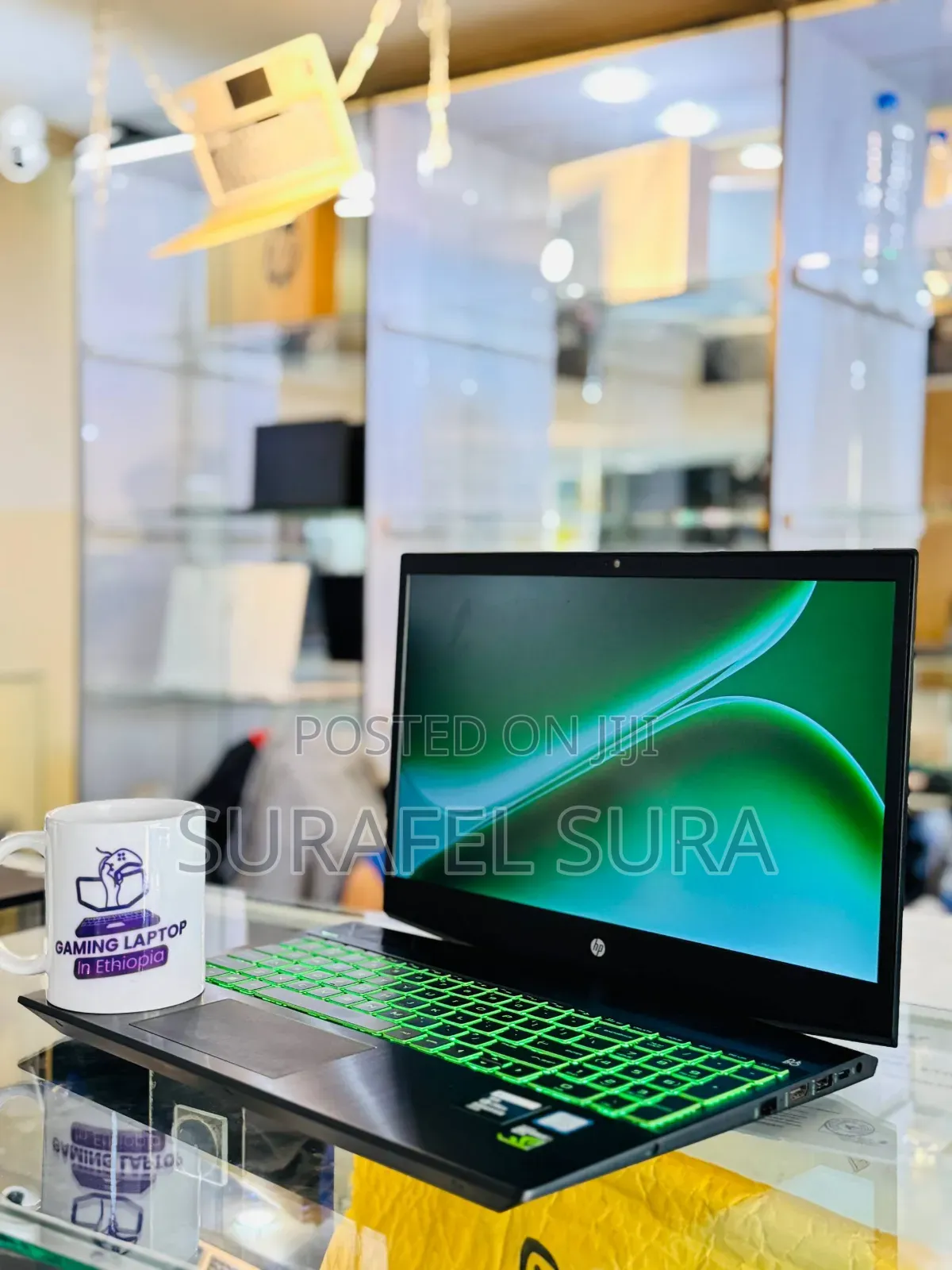 New Laptop HP Pavilion 15 8GB Intel Core i5 SSD 256GB