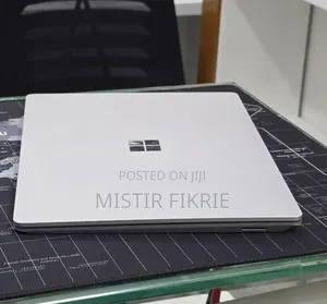 New Laptop Microsoft Surface Laptop 3 16GB Intel Core i5 SSD 512GB