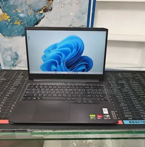 New Laptop Lenovo Ideapad 3 16GB AMD Ryzen 5 SSD 512GB