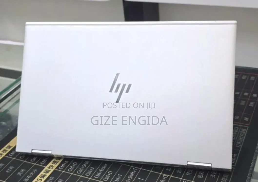 New Laptop HP EliteBook 1040 G8 16GB Intel Core i7 SSD 512GB