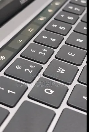 New Laptop Apple MacBook Pro 2021 M1 8GB Apple M1 Pro SSD 512GB