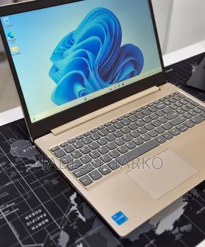 New Laptop Lenovo Ideapad 3 8GB Intel Core i3 SSD 256GB