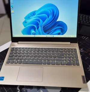 New Laptop Lenovo Ideapad 3 8GB Intel Core i3 SSD 256GB