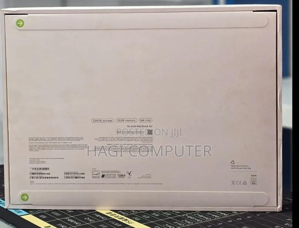 New Laptop Apple MacBook Air 2025 M4 16GB Apple M4 SSD 256GB