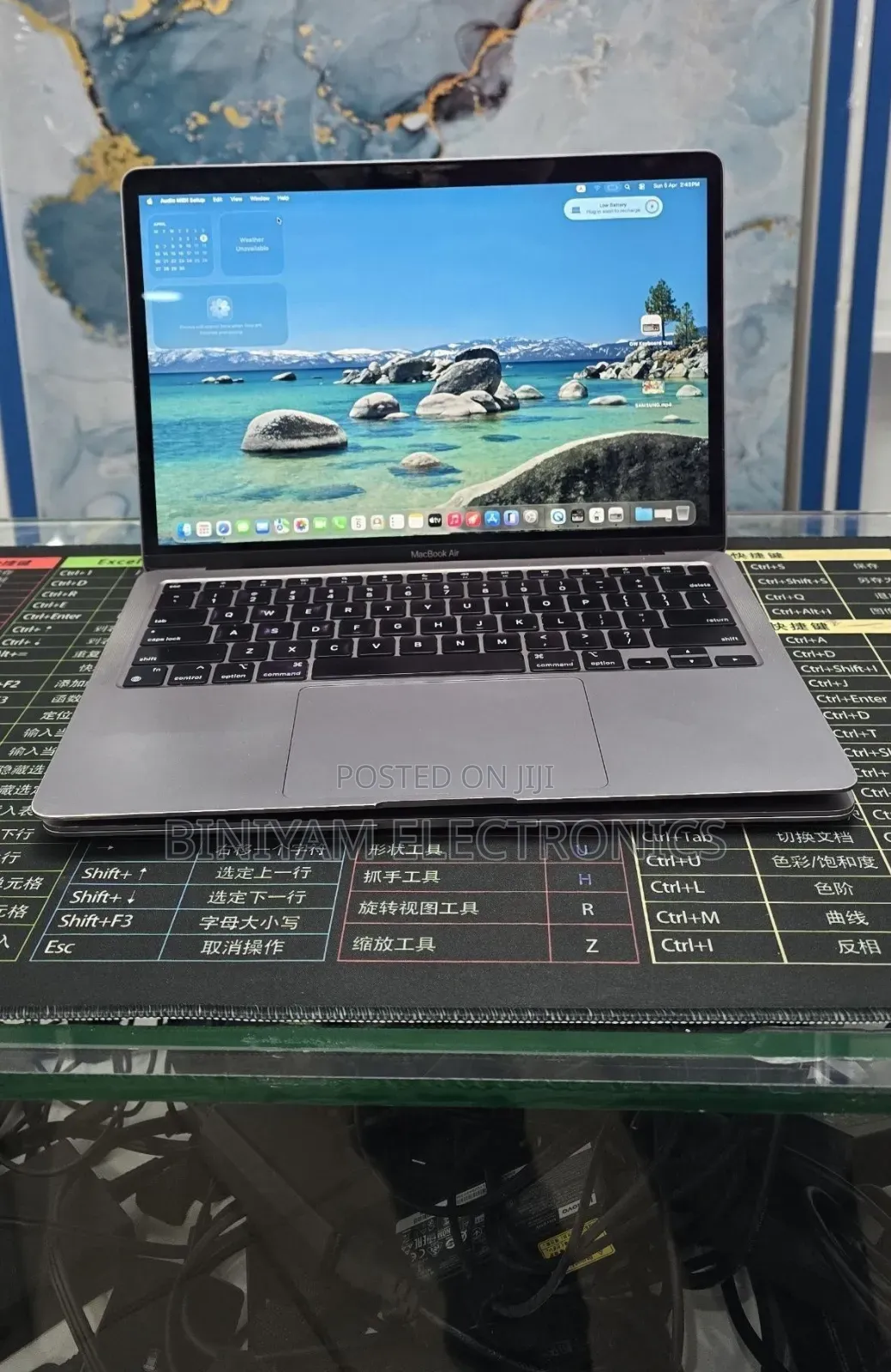 New Laptop Apple MacBook Air 2020 M1 8GB Apple M1 SSD 256GB