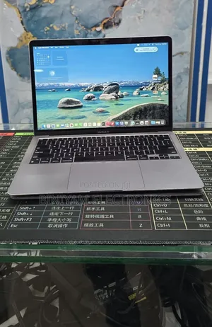 New Laptop Apple MacBook Air 2020 M1 8GB Apple M1 SSD 256GB
