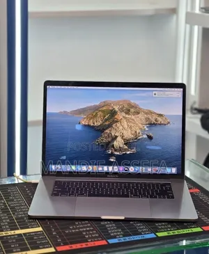 New Laptop Apple MacBook Pro 2018 32GB Intel Core i7 SSD 1T