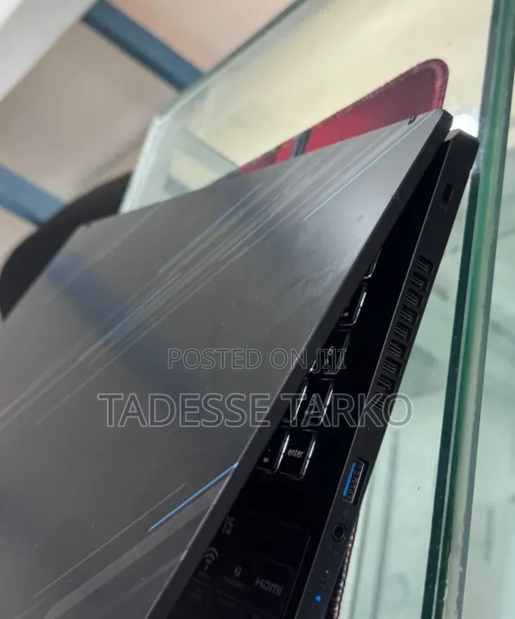 New Laptop Acer 16GB Intel Core i7 SSD 512GB