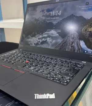 New Laptop Lenovo 8GB AMD Ryzen 5 SSD 256GB