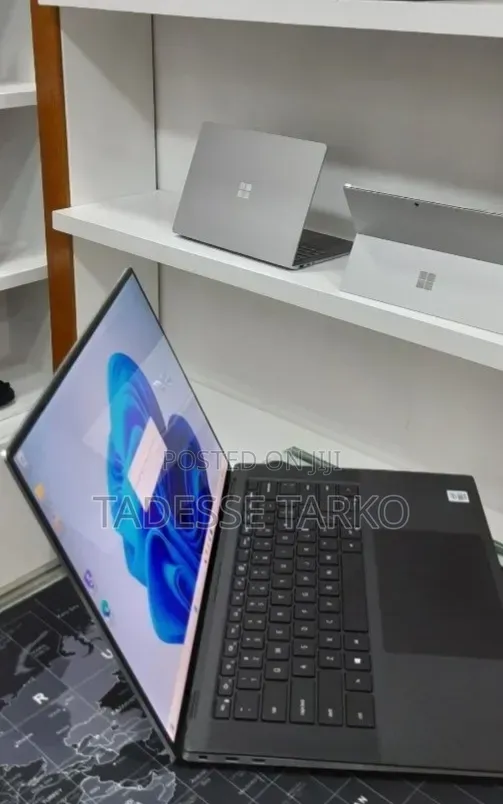 New Laptop Dell XPS 15 16GB Intel Core i7 SSD 512GB