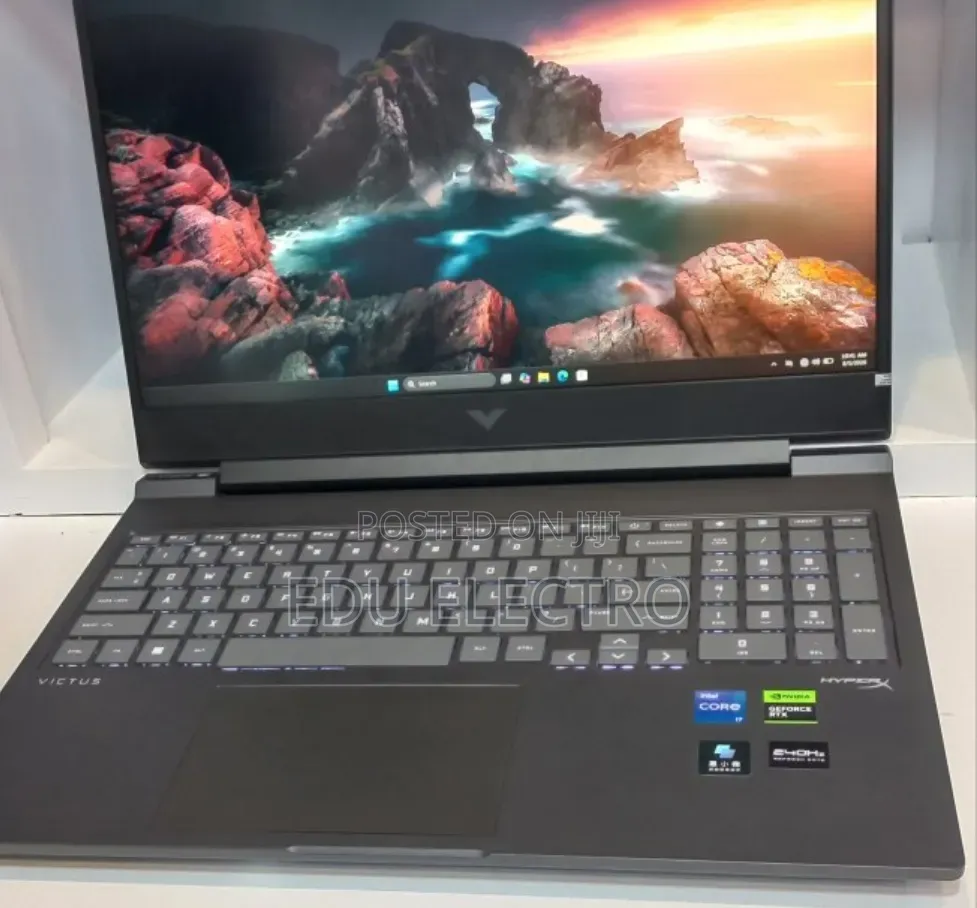 New Laptop HP Victus 16 16GB Intel Core i7 SSD 1T