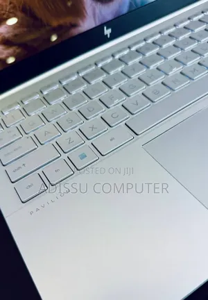 New Laptop HP Pavilion 14 16GB Intel Core i5 SSD 1T