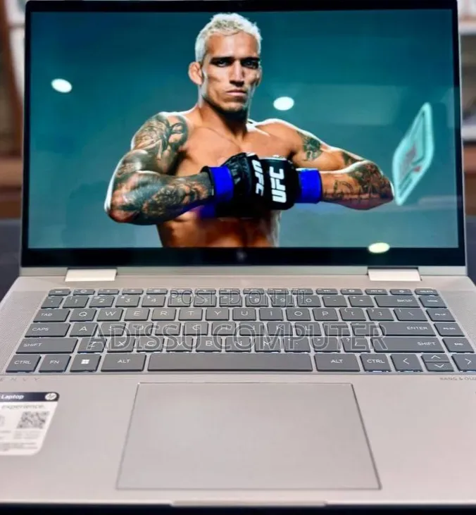 New Laptop HP Envy x360 16GB Intel Core i7 SSD 512GB