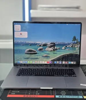 New Laptop Apple MacBook Pro 2019 32GB Intel Core i9 SSD 1T
