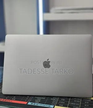 New Laptop Apple MacBook Pro 2019 32GB Intel Core i9 SSD 1T
