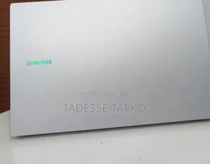 New Laptop Samsung Galaxy Book4 8GB Intel Core 5 SSD 512GB