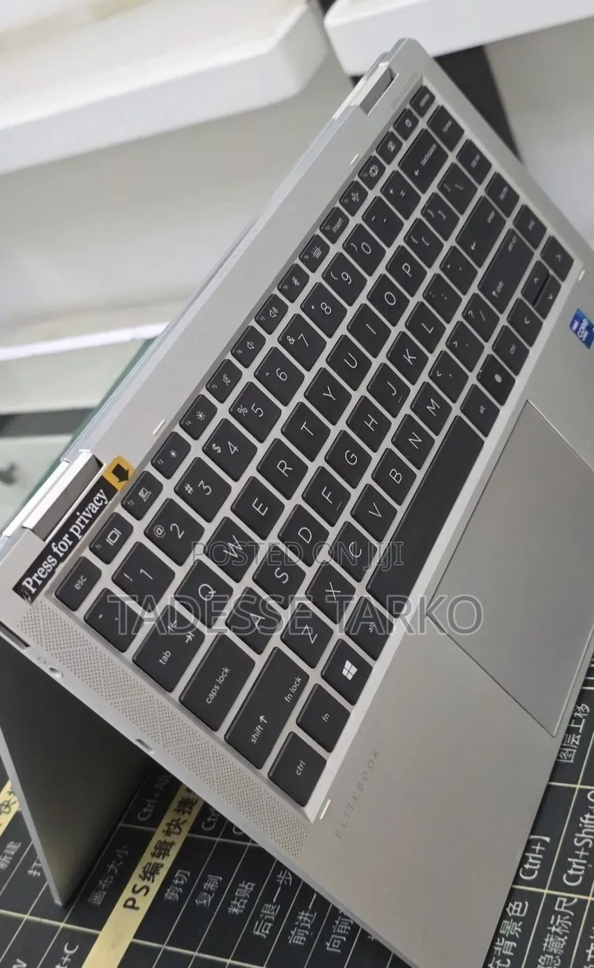 New Laptop HP EliteBook 1040 G8 16GB Intel Core i7 SSD 512GB