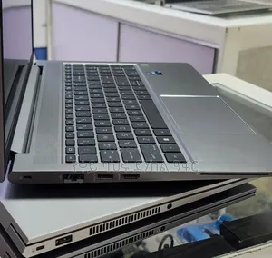 New Laptop HP ZBook 17 32GB Intel Core i9 SSD 512GB