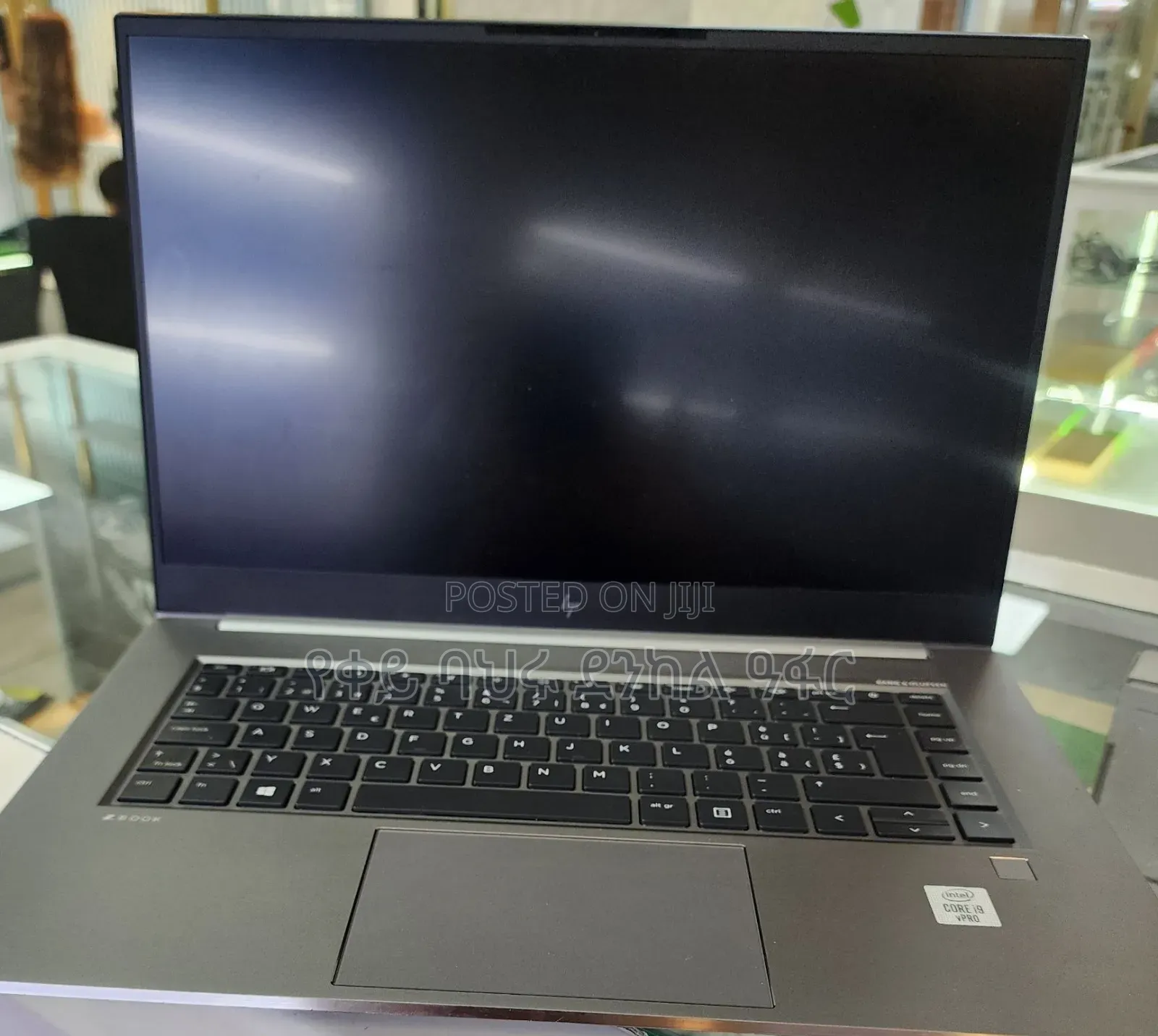 New Laptop HP ZBook 17 32GB Intel Core i9 SSD 512GB