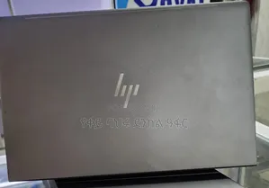 New Laptop HP ZBook 17 32GB Intel Core i9 SSD 512GB