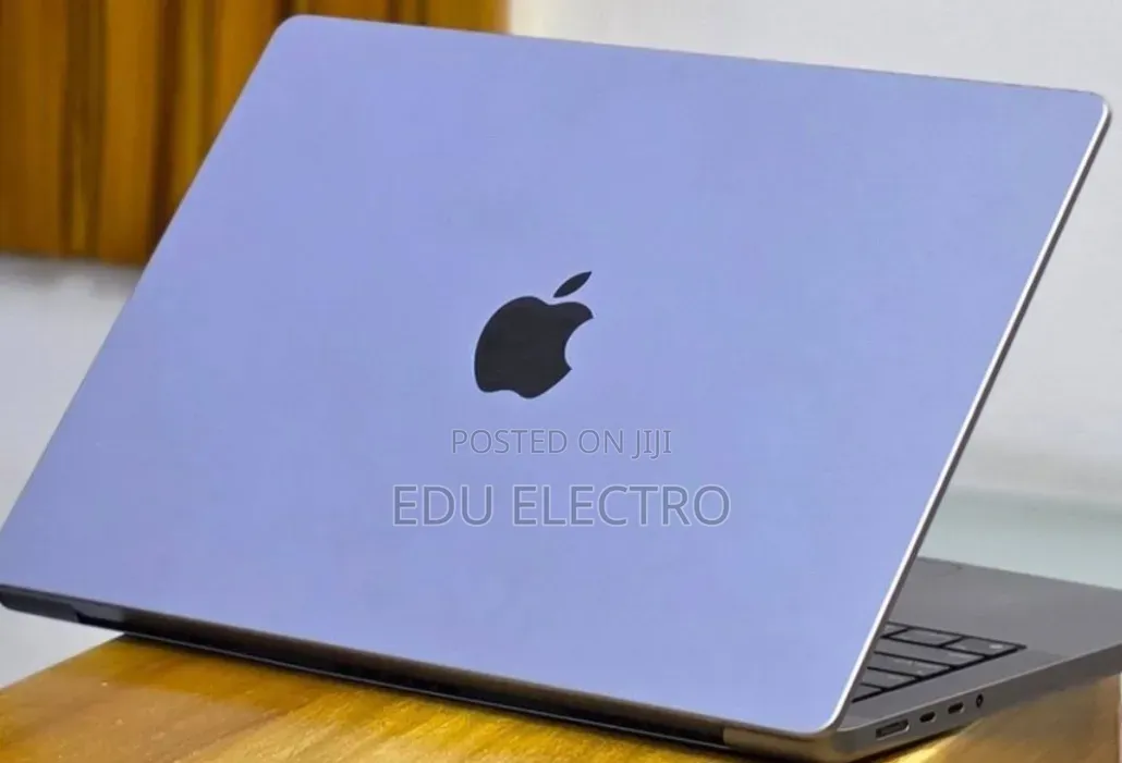 New Laptop Apple MacBook Pro 2021 M1 16GB Apple M1 Pro SSD 512GB