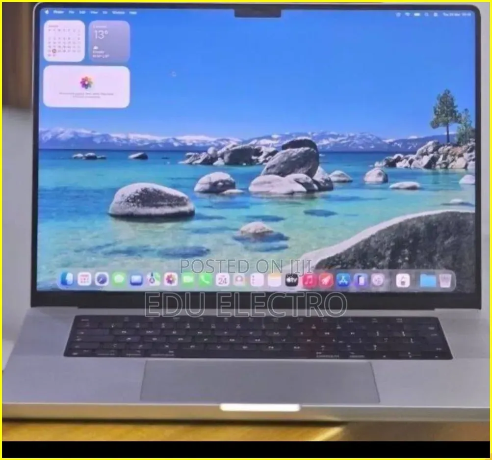 New Laptop Apple MacBook Pro 2021 M1 32GB Apple M1 Pro SSD 512GB