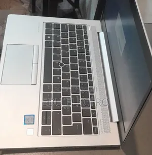 New Laptop HP EliteBook 830 G5 8GB Intel Core i5 SSD 256GB