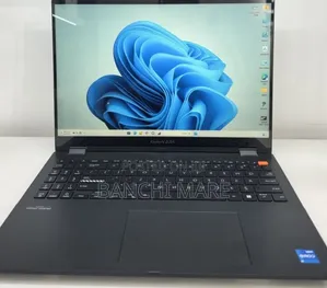 New Laptop Asus Vivobook 15 16GB Intel Core i5 SSD 512GB