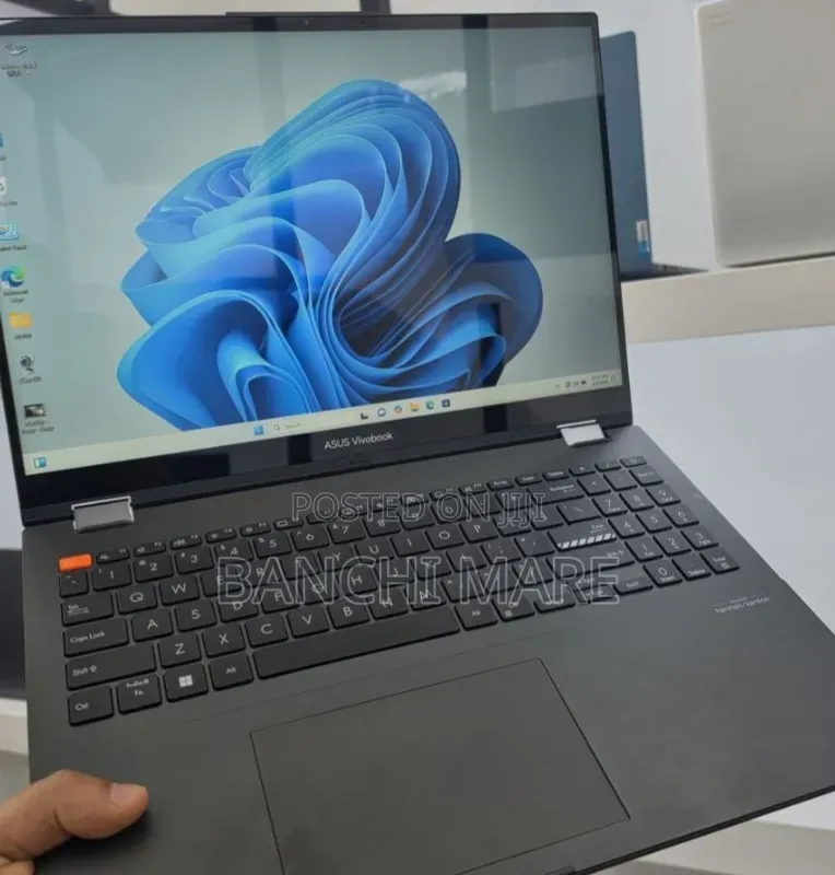 New Laptop Asus Vivobook 15 16GB Intel Core i5 SSD 512GB