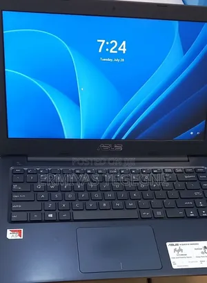 New Laptop Asus ROG Strix G15 16GB Intel Core i3 SSD 512GB