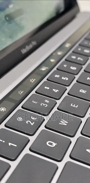 New Laptop Apple MacBook Pro 2021 M1 8GB Apple M1 Pro SSD 512GB