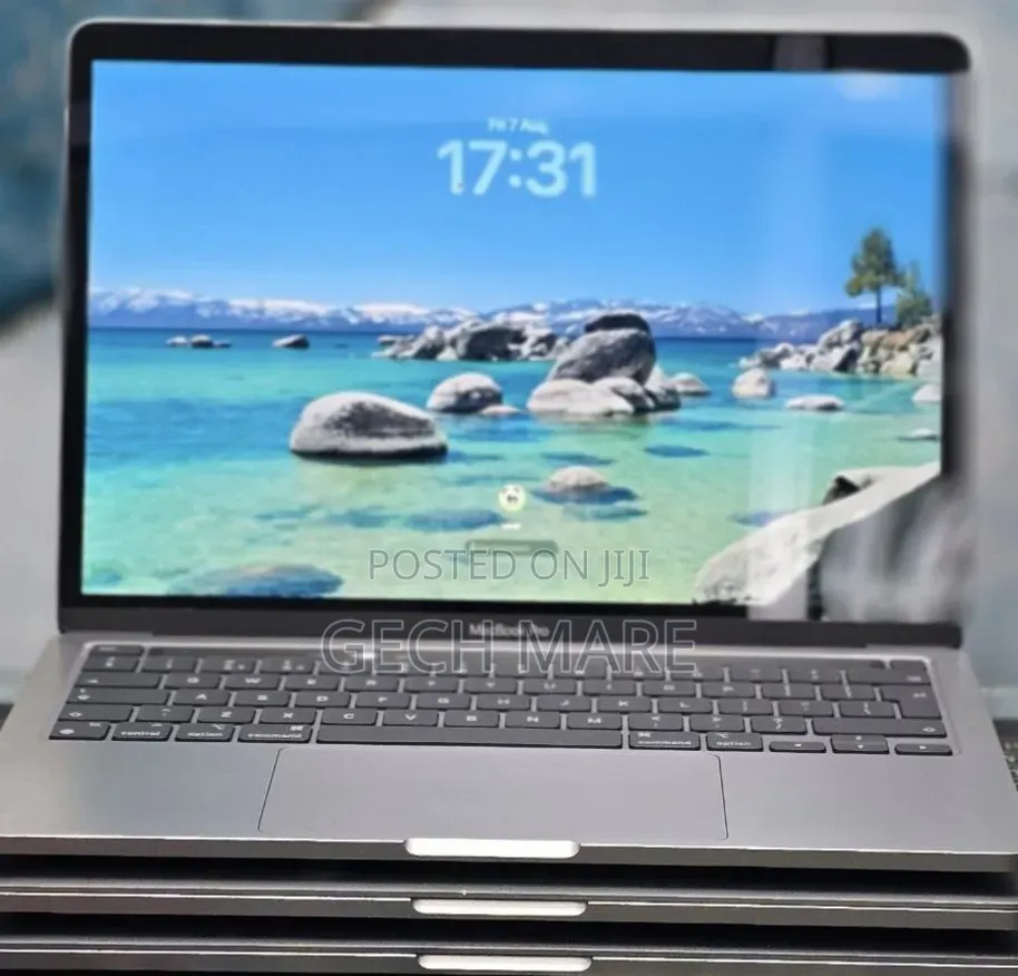 New Laptop Apple MacBook Pro 2021 M1 8GB Apple M1 Pro SSD 512GB