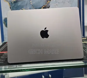New Laptop Apple MacBook Air 2022 M2 16GB Apple M2 SSD 512GB