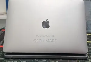 New Laptop Apple MacBook Pro 2021 M1 8GB Apple M1 Pro SSD 256GB