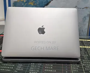 New Laptop Apple MacBook Pro 2021 M1 8GB Apple M1 Pro SSD 256GB