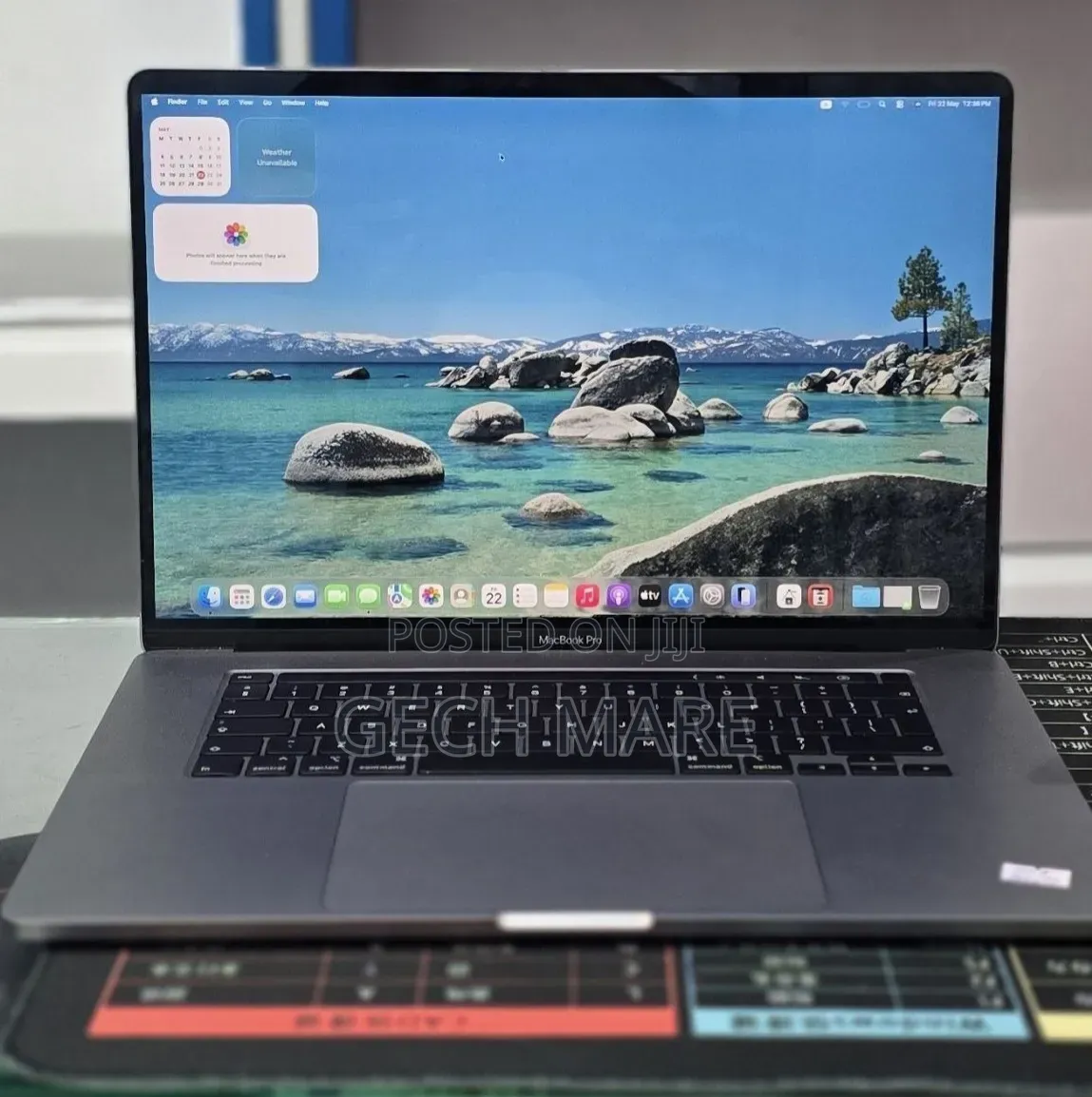 New Laptop Apple MacBook Pro 2019 32GB Intel Core i9 SSD 1T