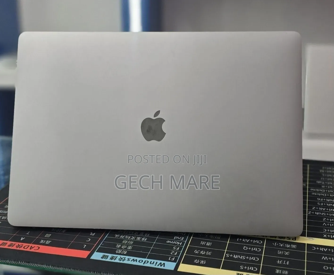 New Laptop Apple MacBook Pro 2019 32GB Intel Core i9 SSD 1T
